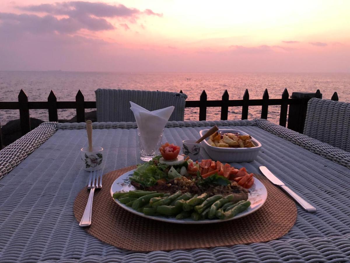 Hotel Zeilan Sunset Point Unawatuna Exteriör bild