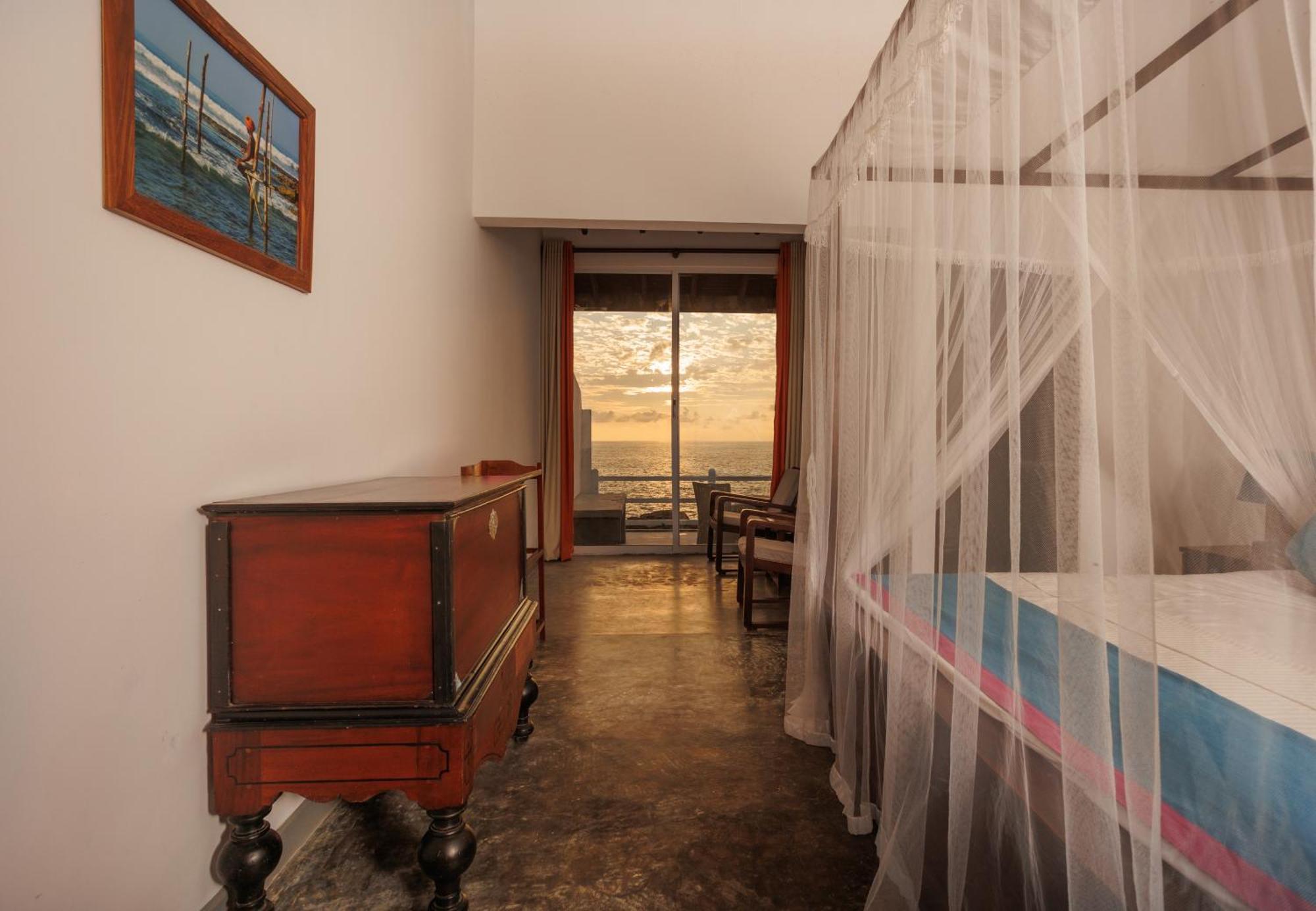Hotel Zeilan Sunset Point Unawatuna Exteriör bild