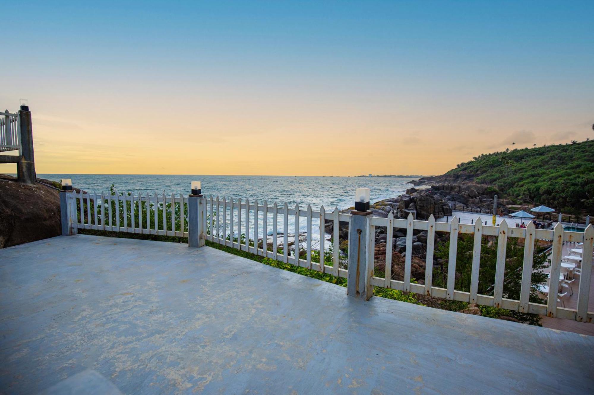 Hotel Zeilan Sunset Point Unawatuna Exteriör bild
